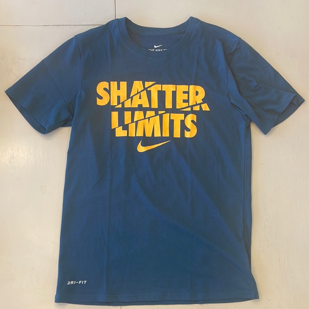 Nike dry-fit T-shirt